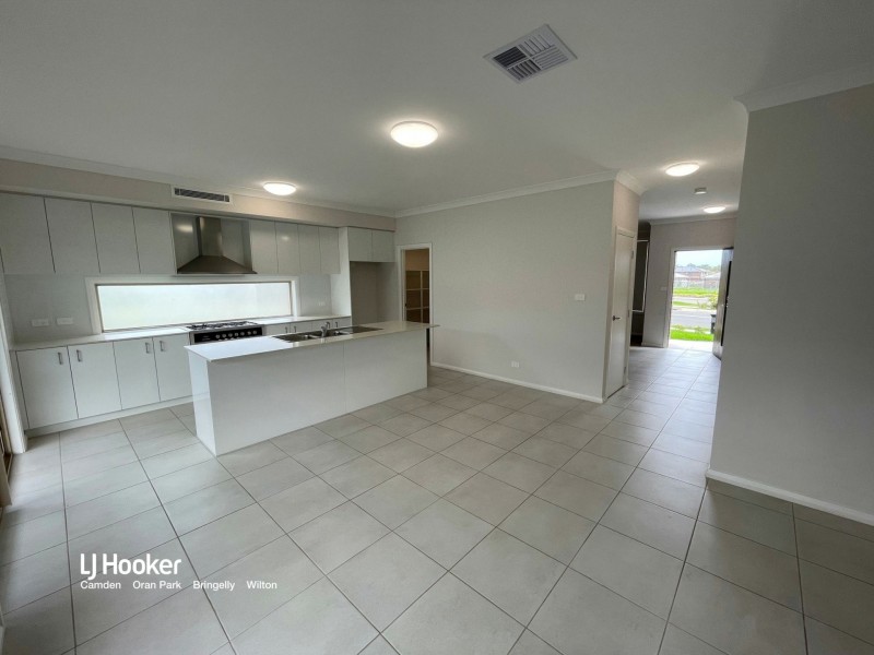 32A Fleece Loop, Oran Park NSW 2570