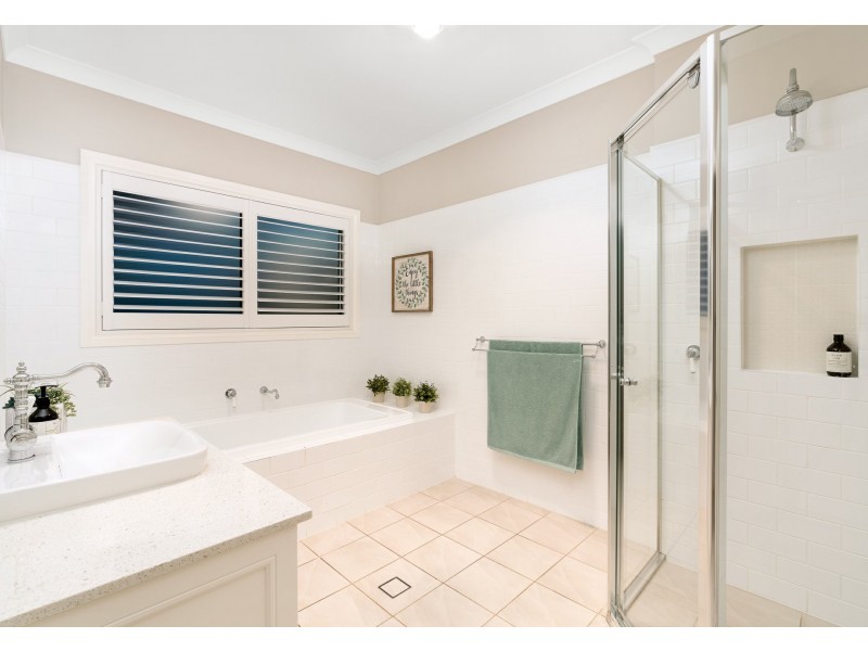 76 Theresa View Road, Theresa Park NSW 2570