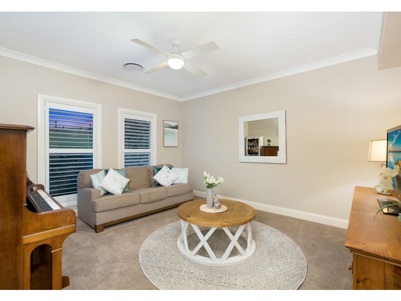 76 Theresa View Road, Theresa Park NSW 2570