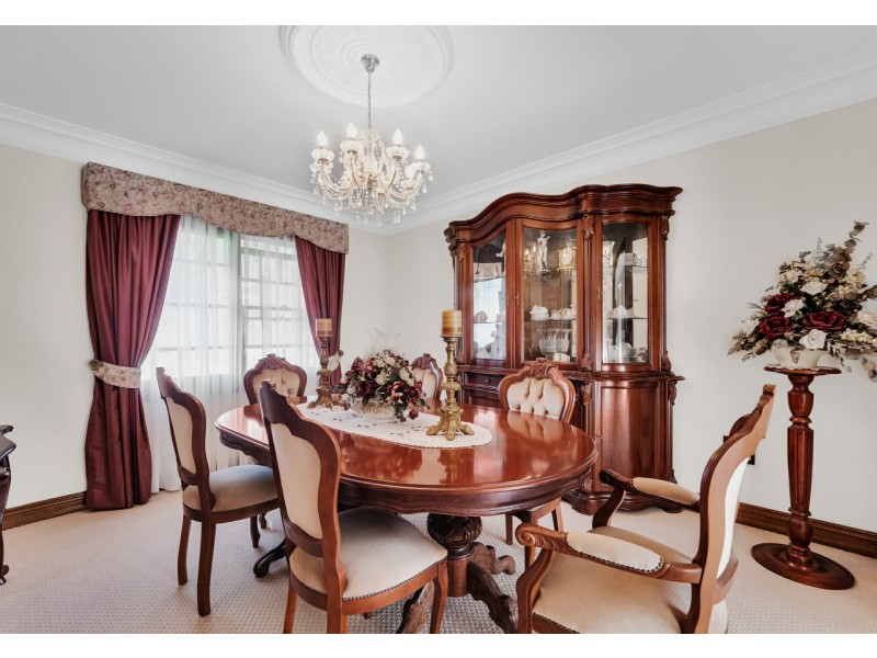 4 Top Ridge Road, Razorback NSW 2571