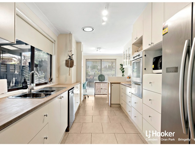 20 Banksia Place, Oakdale NSW 2570