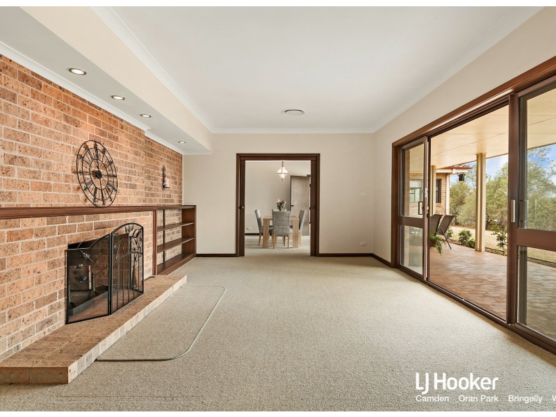 350 Rapleys Loop Road, Werombi NSW 2570