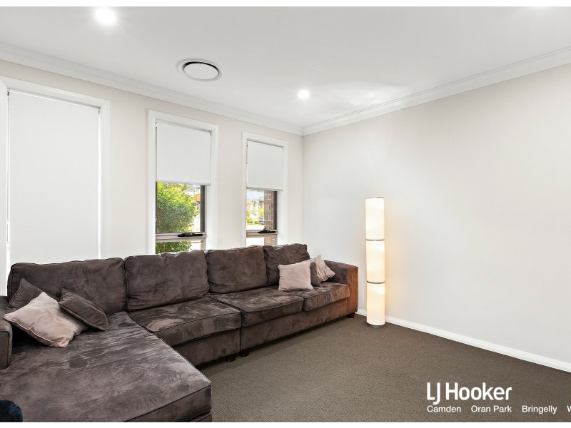 19 Bilson Road, Spring Farm NSW 2570