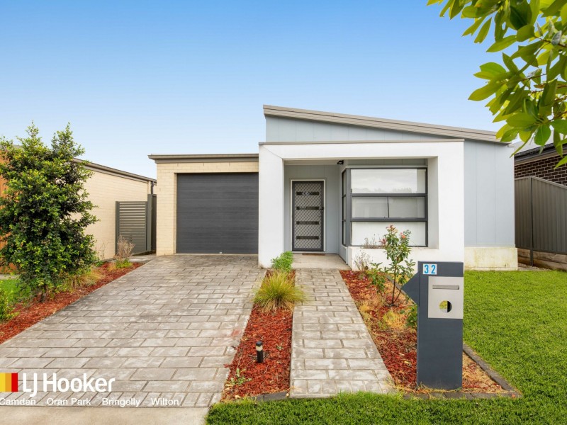 32 Goodluck Circuit, Cobbitty NSW 2570