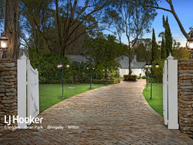 27 Cubitt Drive, Denham Court NSW 2565