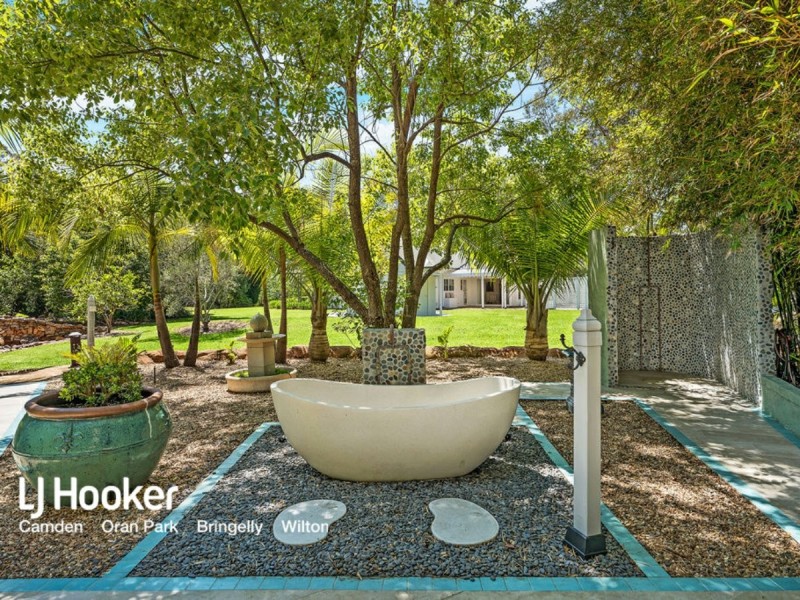 27 Cubitt Drive, Denham Court NSW 2565