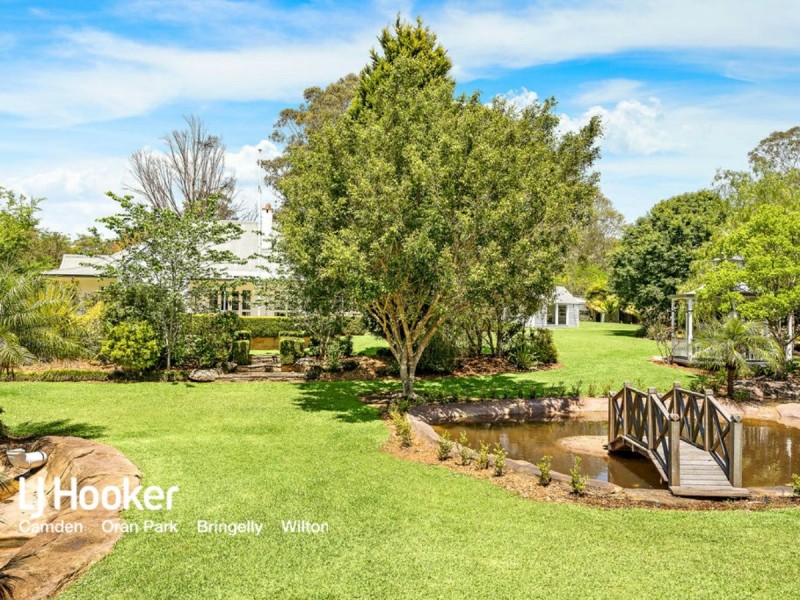 27 Cubitt Drive, Denham Court NSW 2565