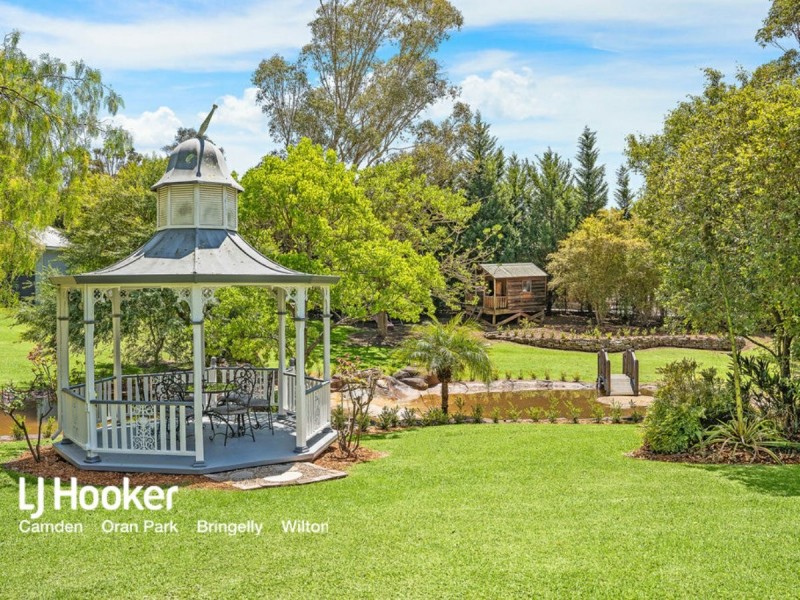 27 Cubitt Drive, Denham Court NSW 2565