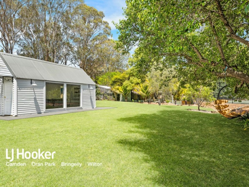 27 Cubitt Drive, Denham Court NSW 2565
