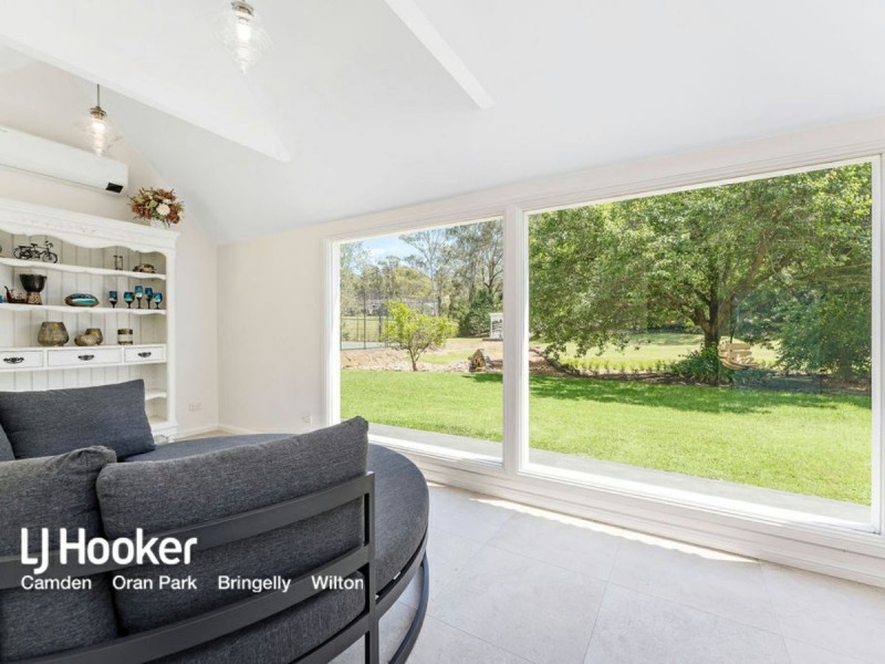 27 Cubitt Drive, Denham Court NSW 2565