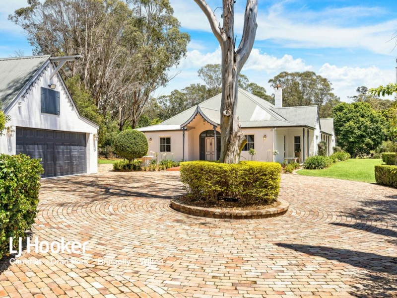 27 Cubitt Drive, Denham Court NSW 2565