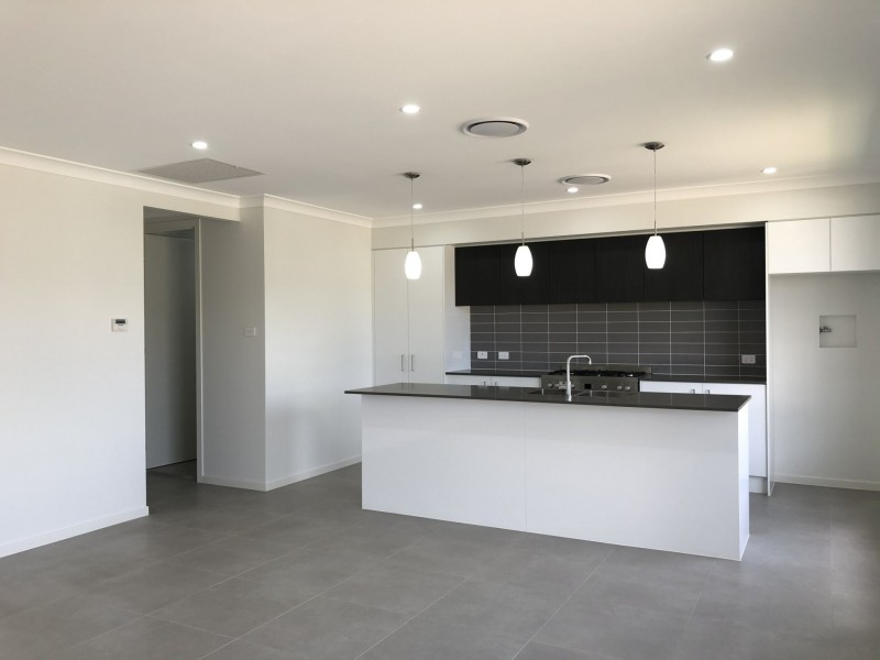 48 Drover Street, Oran Park NSW 2570