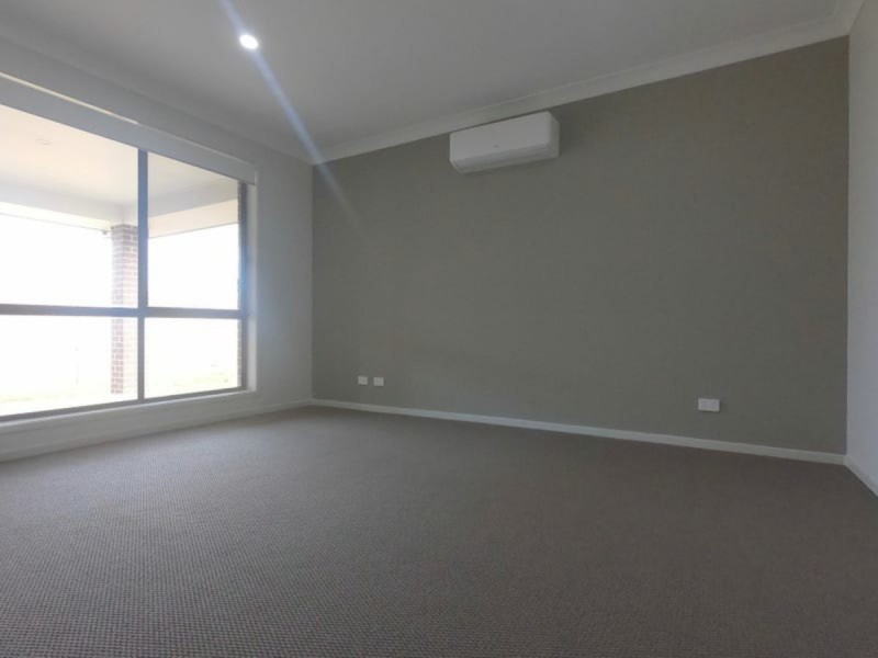 76 Richmond Road, Oran Park NSW 2570