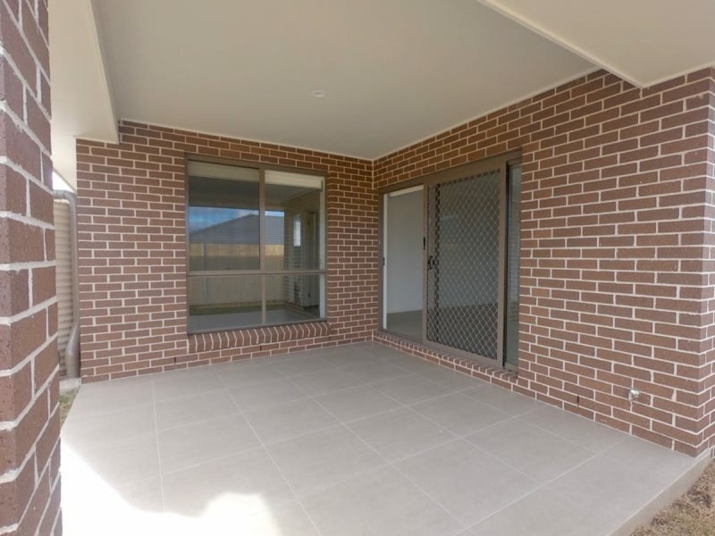 76 Richmond Road, Oran Park NSW 2570