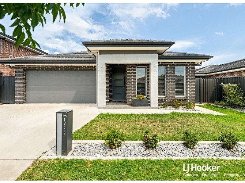 25 Glory Loop, Catherine Field NSW 2557