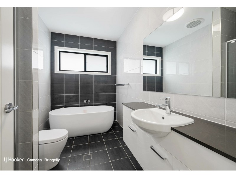 15A Fleece Loop, Oran Park NSW 2570