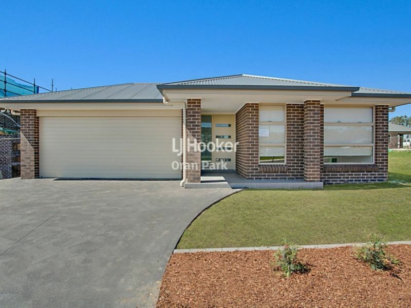 13 Allison Circuit, Oran Park NSW 2570