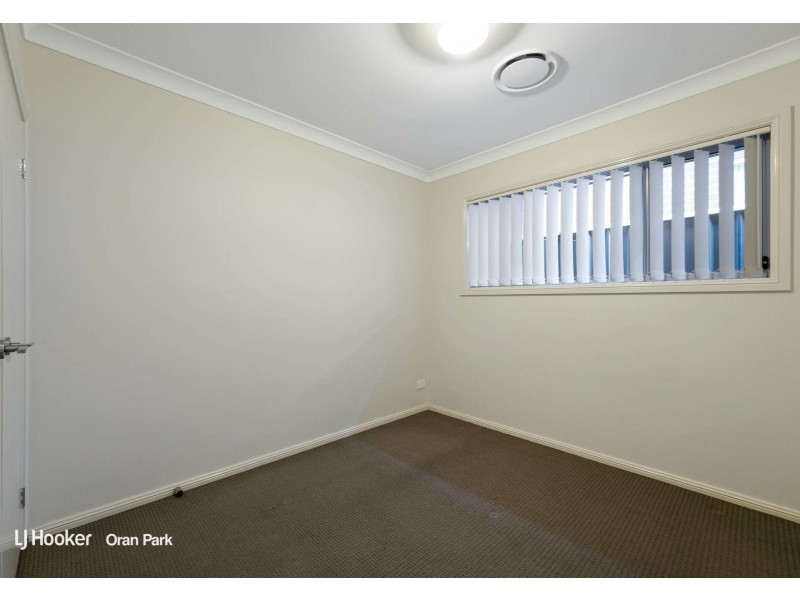 13 Finlay Street, Oran Park NSW 2570