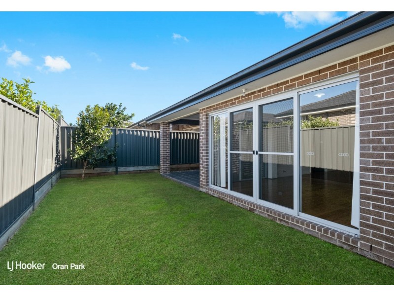 13 Finlay Street, Oran Park NSW 2570