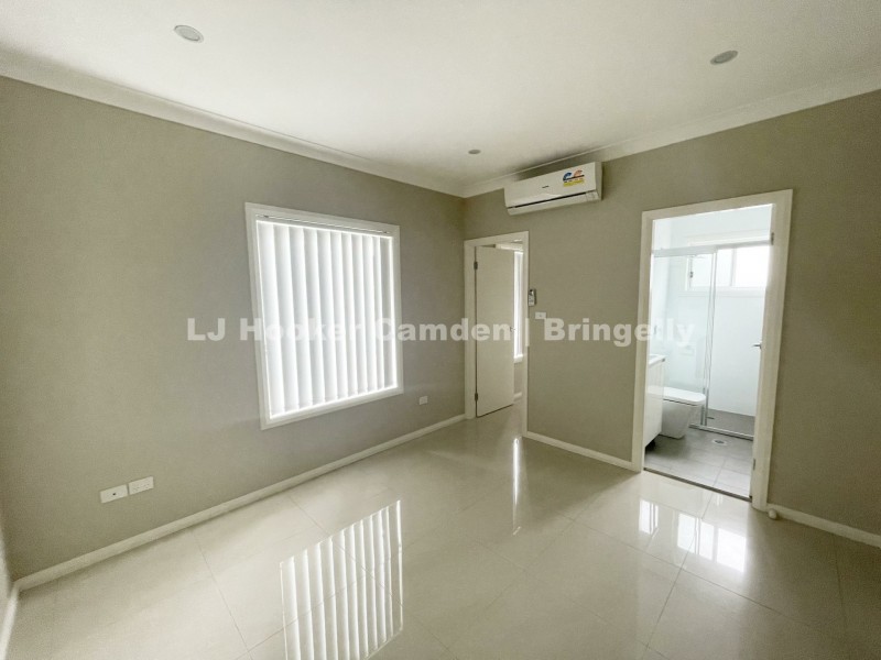 34 Marshall Avenue, Spring Farm NSW 2570