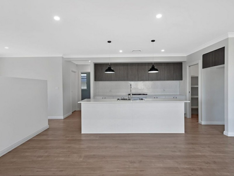 37 Sunstone Way, Leppington NSW 2179