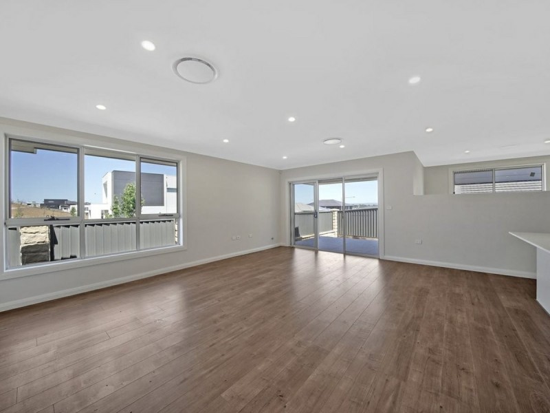 37 Sunstone Way, Leppington NSW 2179