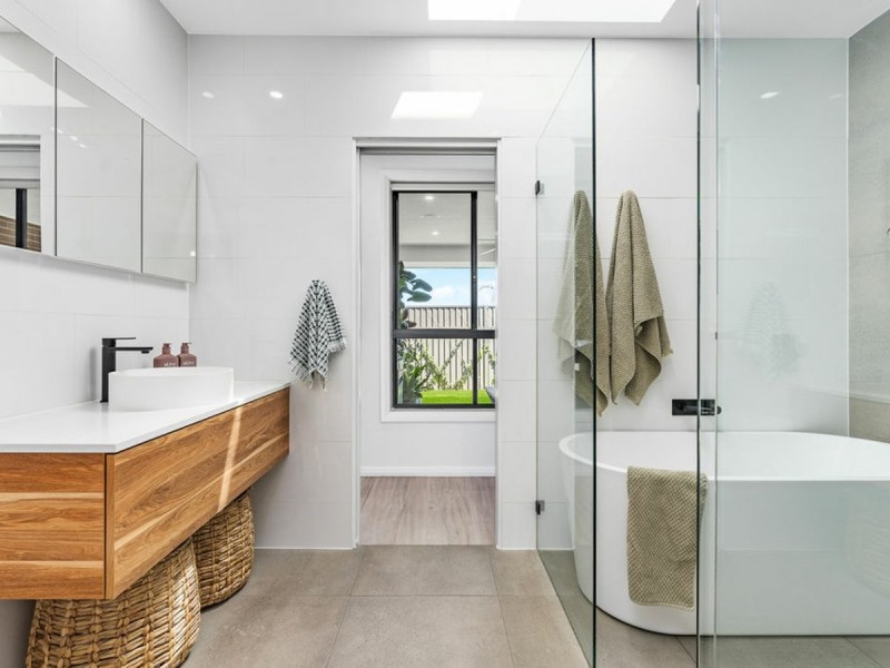 44A – 44B Austen Boulevard, Spring Farm NSW 2570
