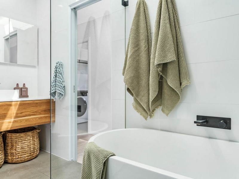 44A – 44B Austen Boulevard, Spring Farm NSW 2570