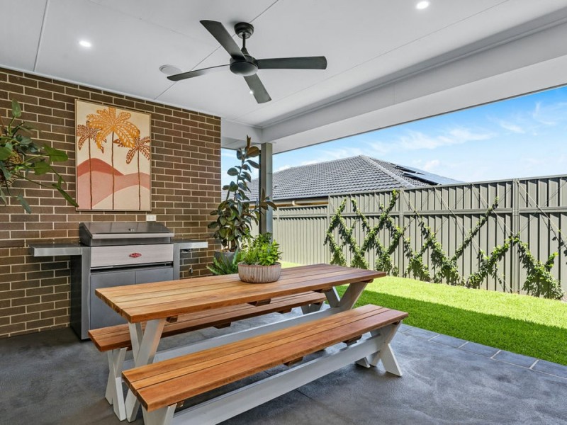 44A – 44B Austen Boulevard, Spring Farm NSW 2570