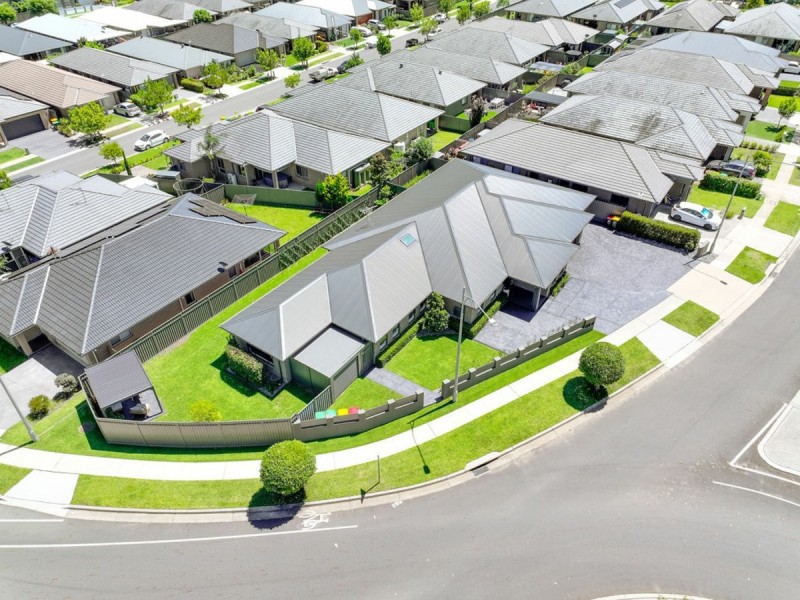 44A – 44B Austen Boulevard, Spring Farm NSW 2570