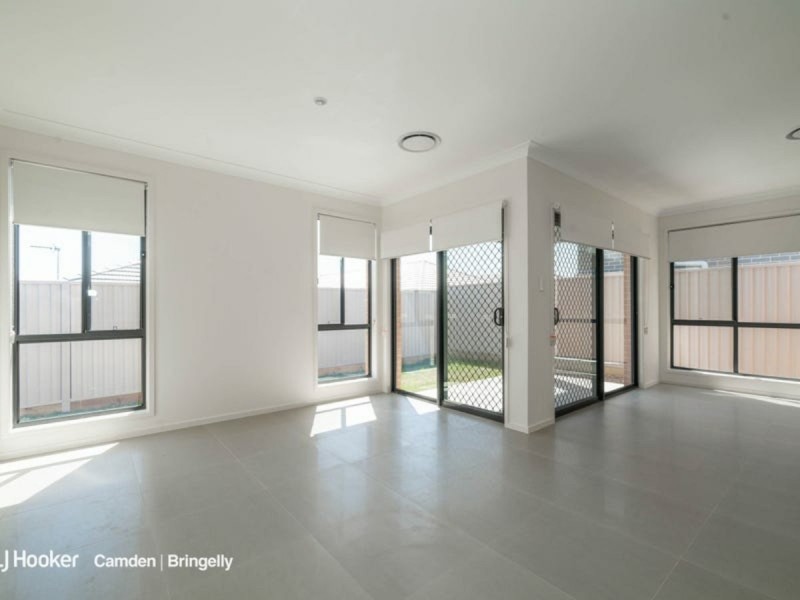 28 Percy Street, Gregory Hills NSW 2557