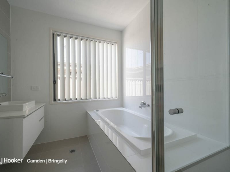 28 Percy Street, Gregory Hills NSW 2557