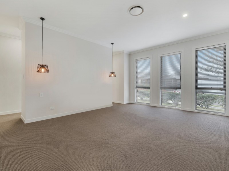 47 Murphy Street, Oran Park NSW 2570