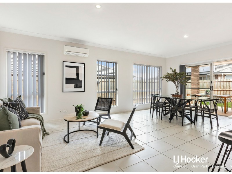 11 Caswell Road, Spring Farm NSW 2570