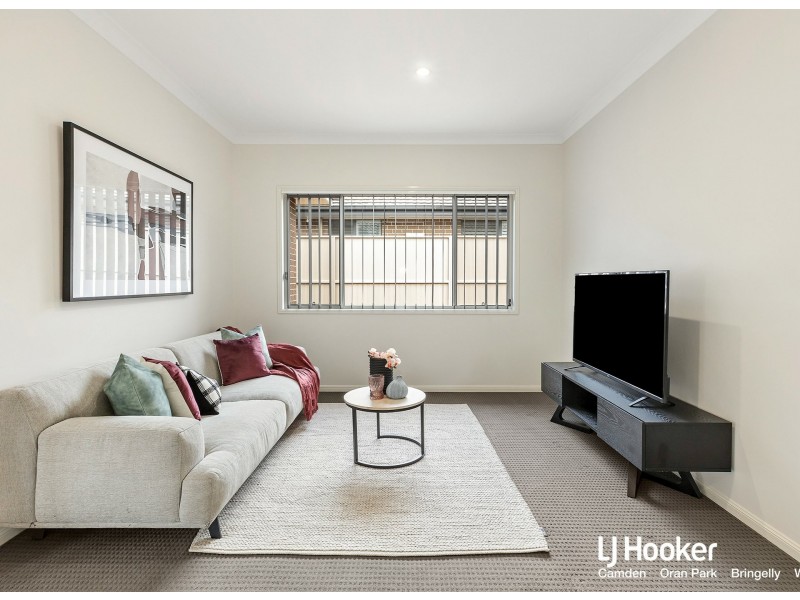 11 Caswell Road, Spring Farm NSW 2570