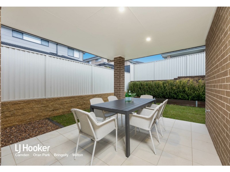 20 Tess Circuit, Oran Park NSW 2570