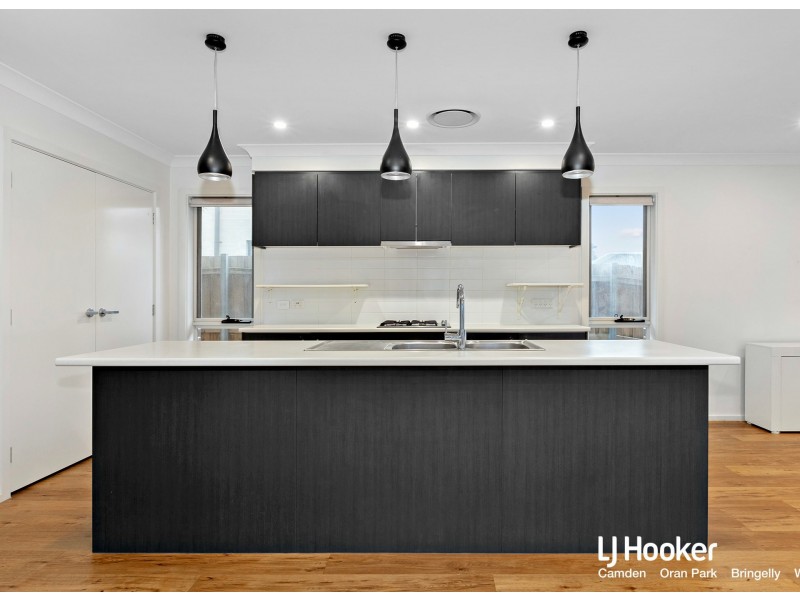 26 Contour Road, Austral NSW 2179