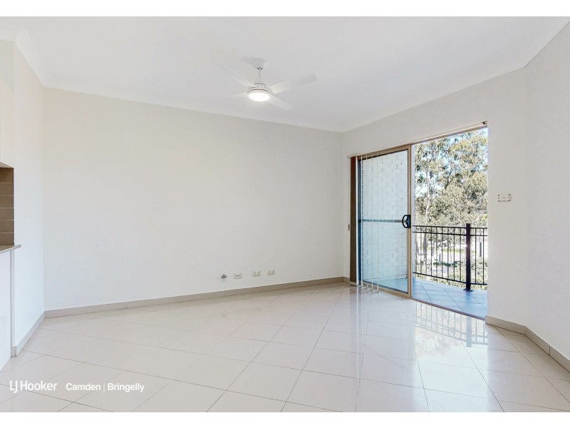 Unit 28/41 Woodhouse Drive, Ambarvale NSW 2560