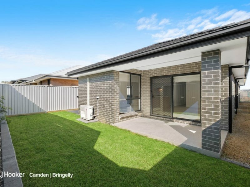 62 Battam Road, Gregory Hills NSW 2557