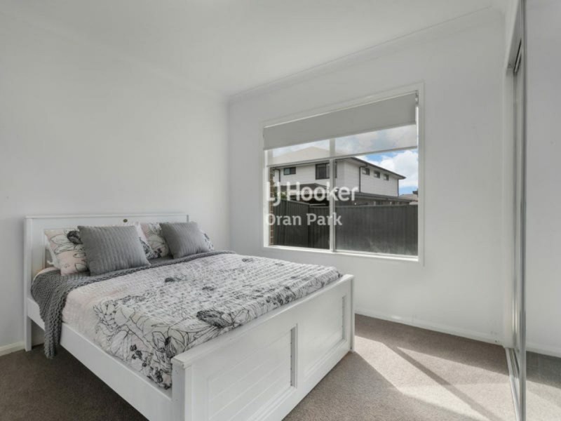 4 Steward Drive, Oran Park NSW 2570