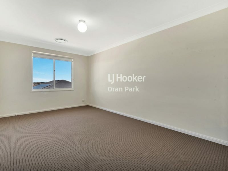 20B Austen Circuit, Oran Park NSW 2570