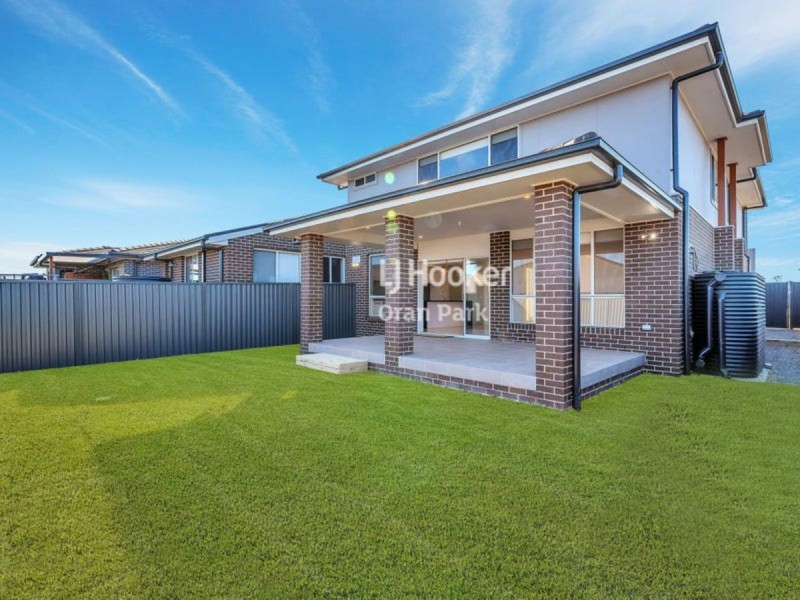 20B Austen Circuit, Oran Park NSW 2570