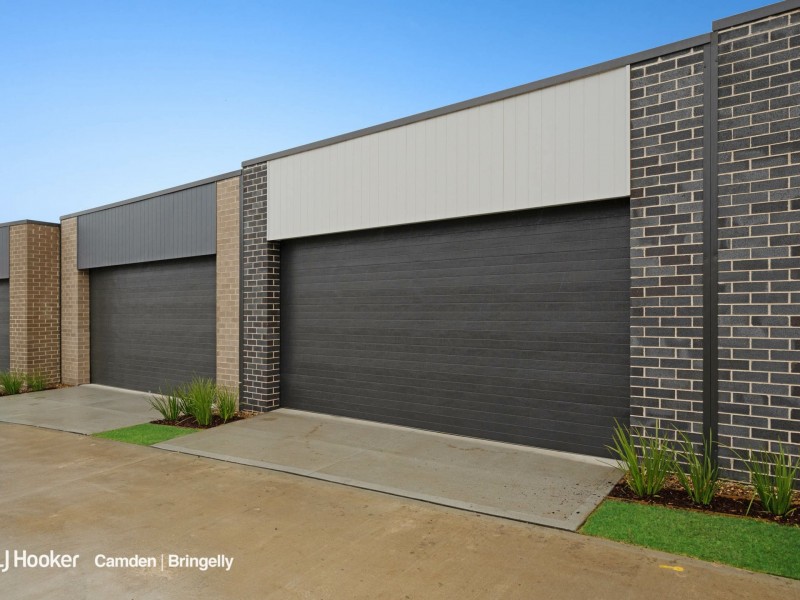 21 Revell Street, Oran Park NSW 2570
