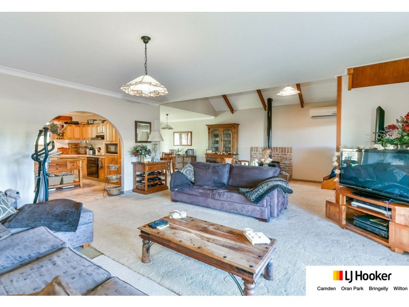 115 Whitaker Road, Rossmore NSW 2557