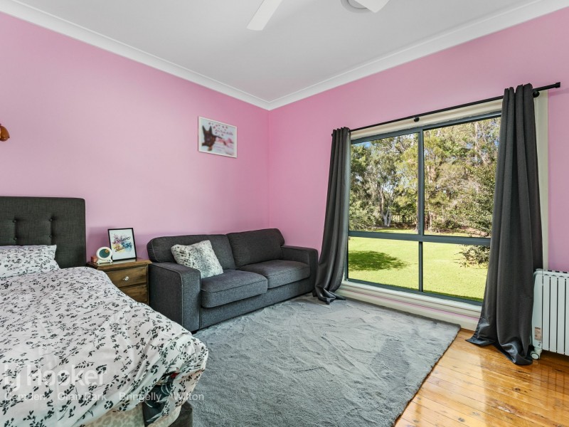 22 Lysaght Road, Wedderburn NSW 2560