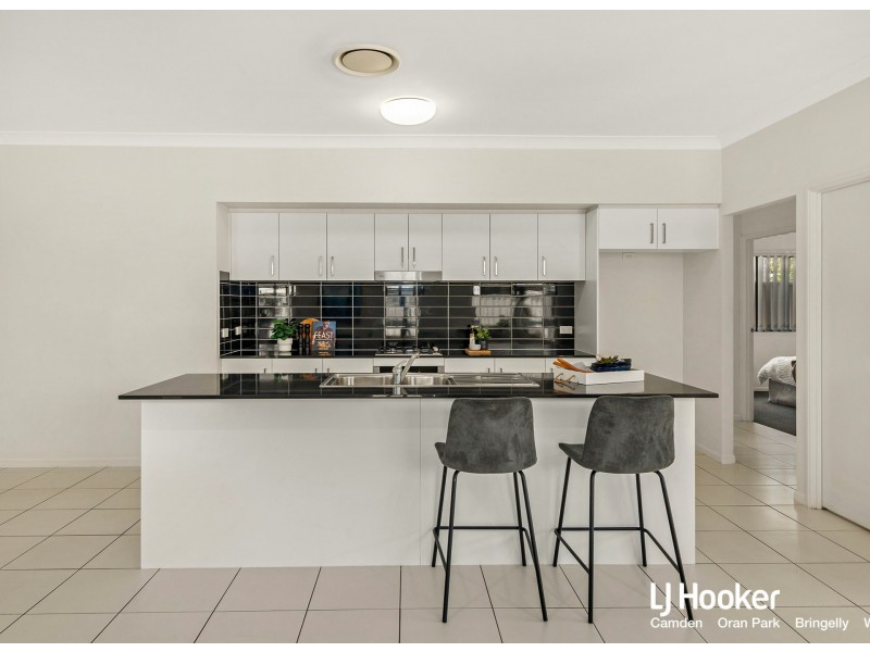 46 Donovan Boulevard, Gregory Hills NSW 2557