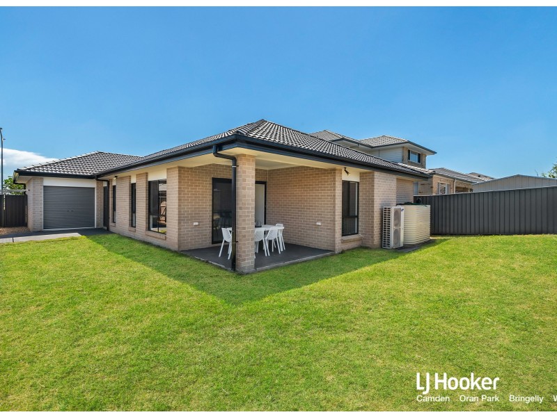 46 Donovan Boulevard, Gregory Hills NSW 2557