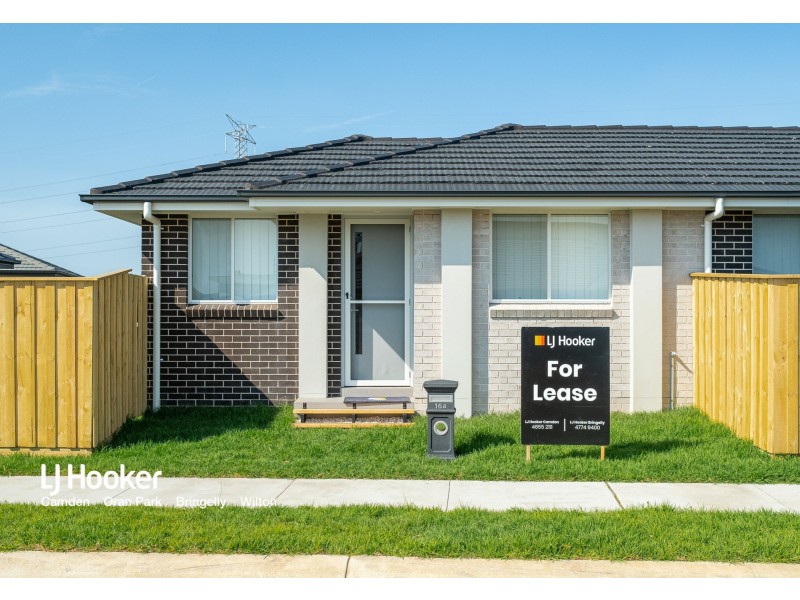 2 Mowle Street, Catherine Field NSW 2557