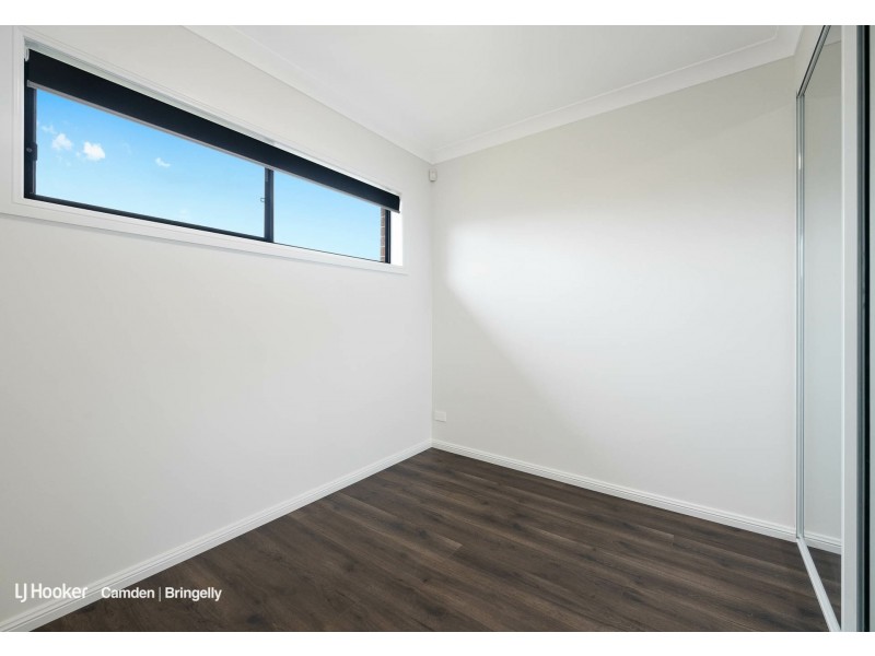 15B Fleece Loop, Oran Park NSW 2570