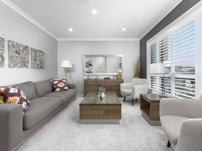 6 McCormack Street, Oran Park NSW 2570